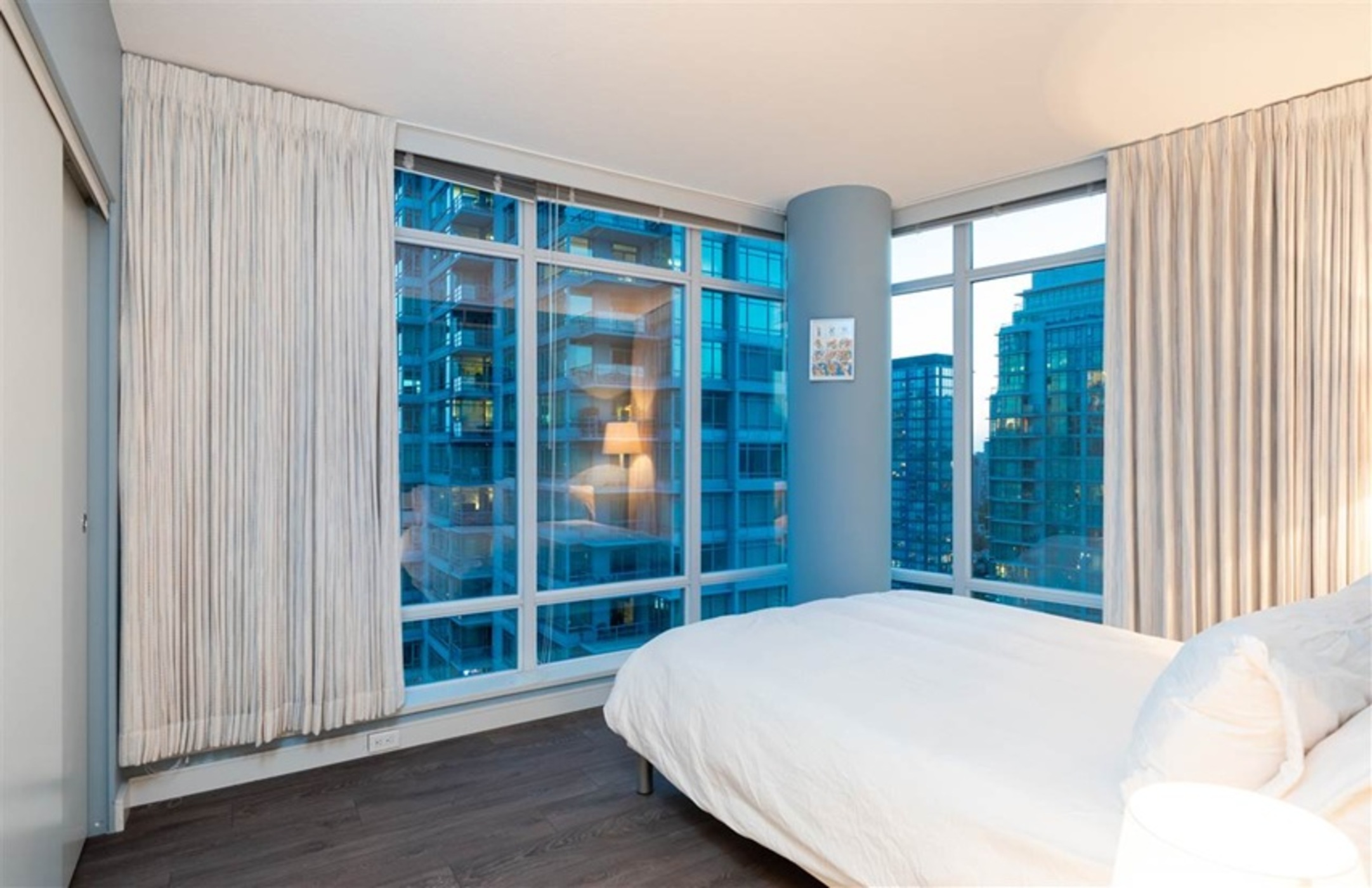 #2004 – 1616 Bayshore Drive